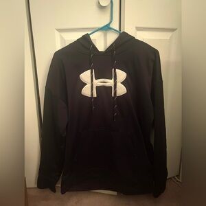 Black under armour hoodie, S